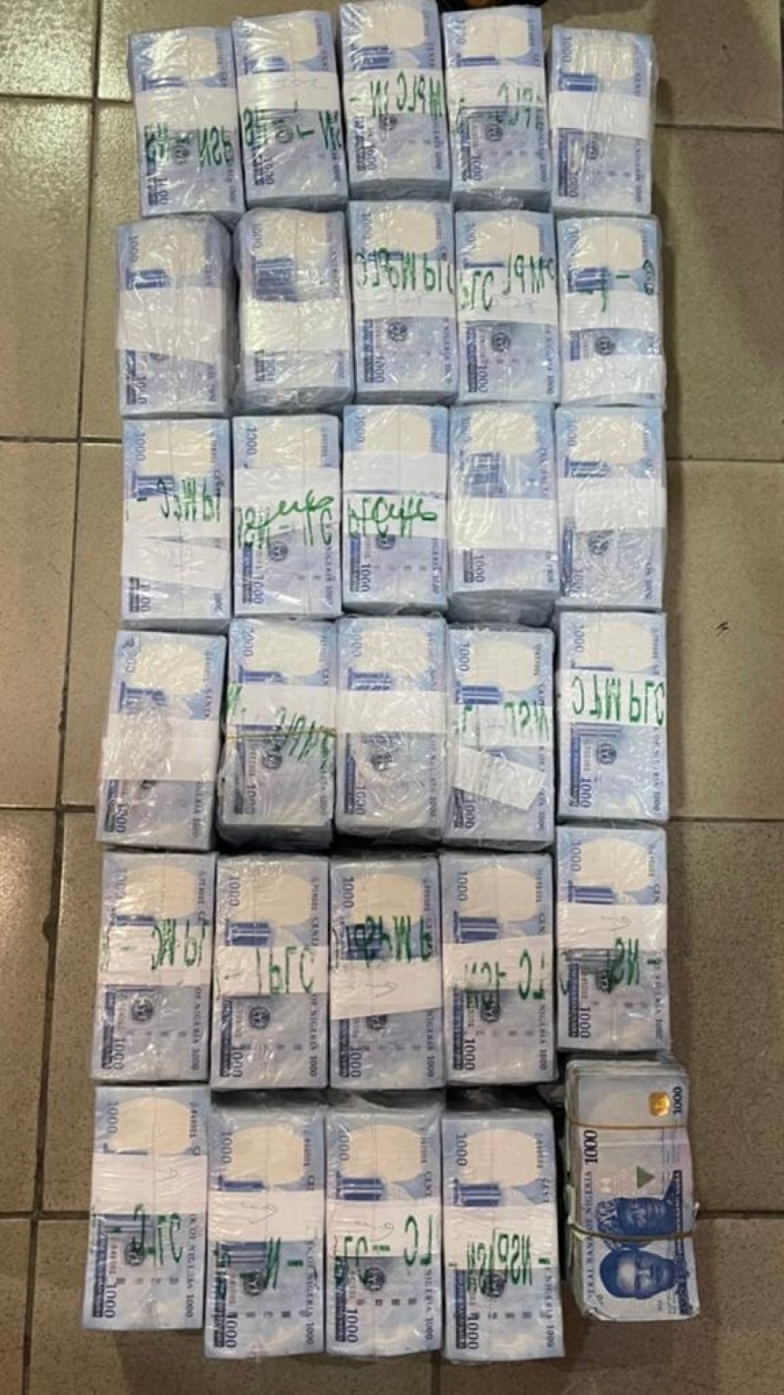 EFCC Intercepts N32.4million Allegedly Meant For Vote-Buying In Lagos