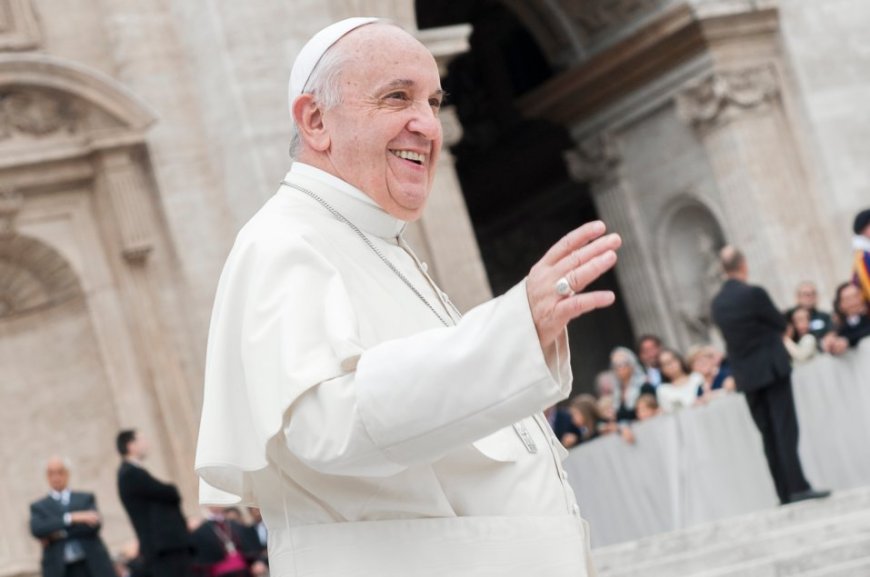 Pope Francis Rejigs Sex Law, Widens Scope