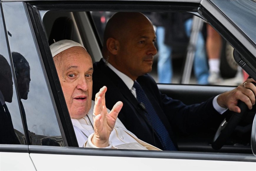 Pope Francis Discharged from Hospital
