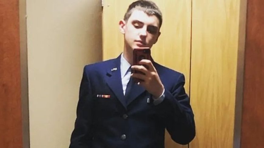 FBI Arrests 21 Year-Old US Airforce Employee Over Leaked Classified Documents