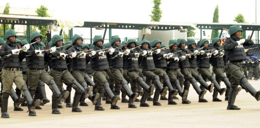 Internal Security: AG. IGP, Egbetokun, Meets 79 Police Mobile Squadrons 