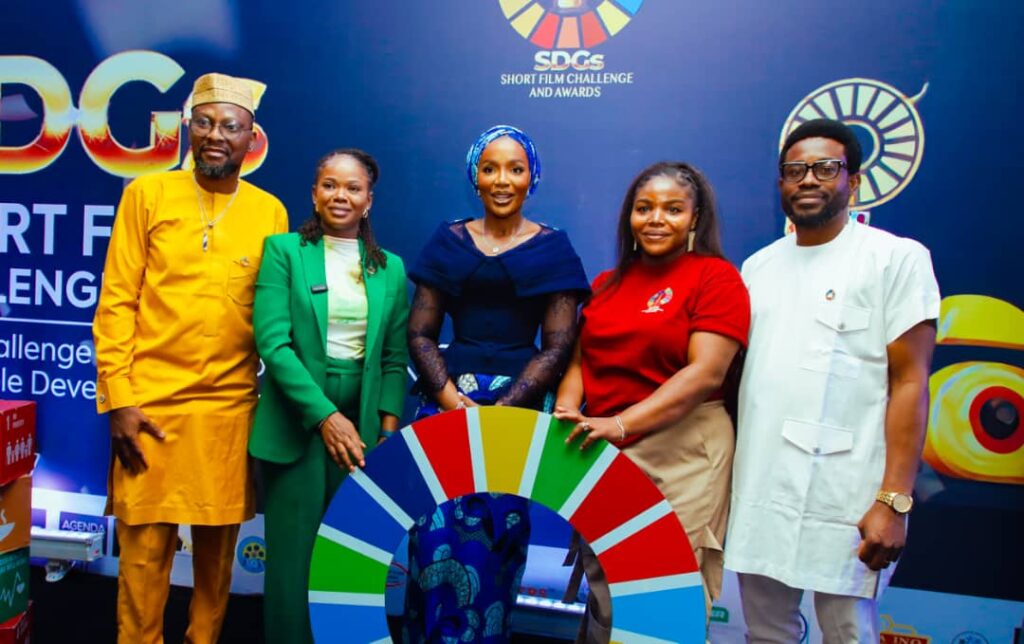 the Coordinator of Office of First Lady of Edo State, Mrs Edesili Okpebholo Anani and the Queen Consort of Warri Kingdom, Olori Ivie Atuwatse III were conferred with awards of excellence in SDGs implementation.  