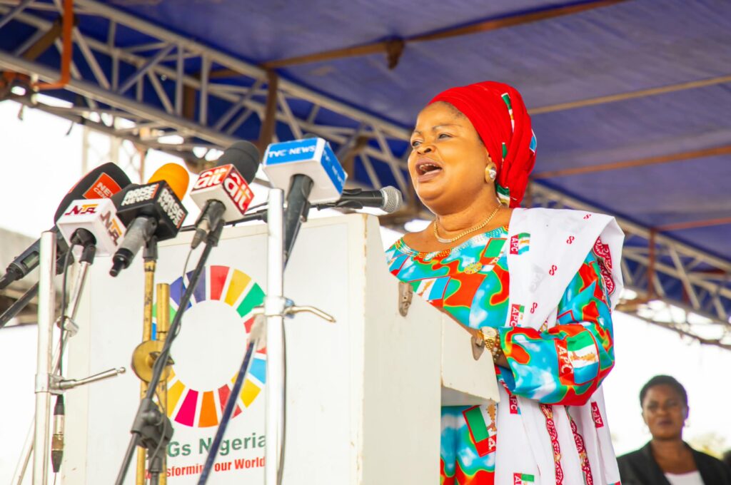 Uzodimma commends First Lady, RHI and OSSAP-SDGs for implementing the programme and supporting women and vulnerable groups across the country